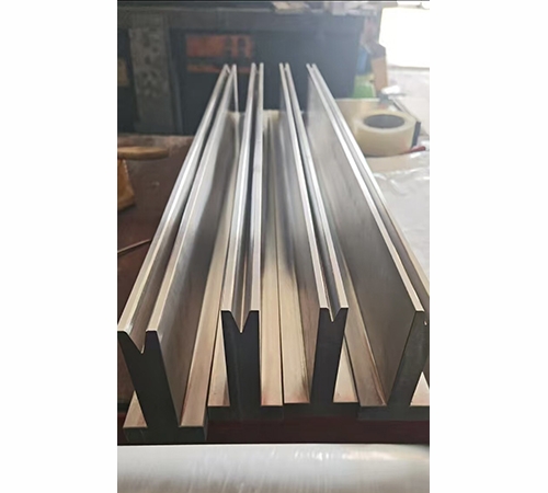 �Ͼ����ǻ�е���޹�˾-�������ģ�����أ�